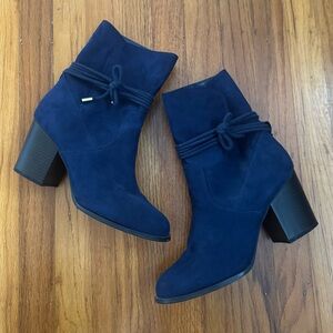 Blue Ankle Boots with ties